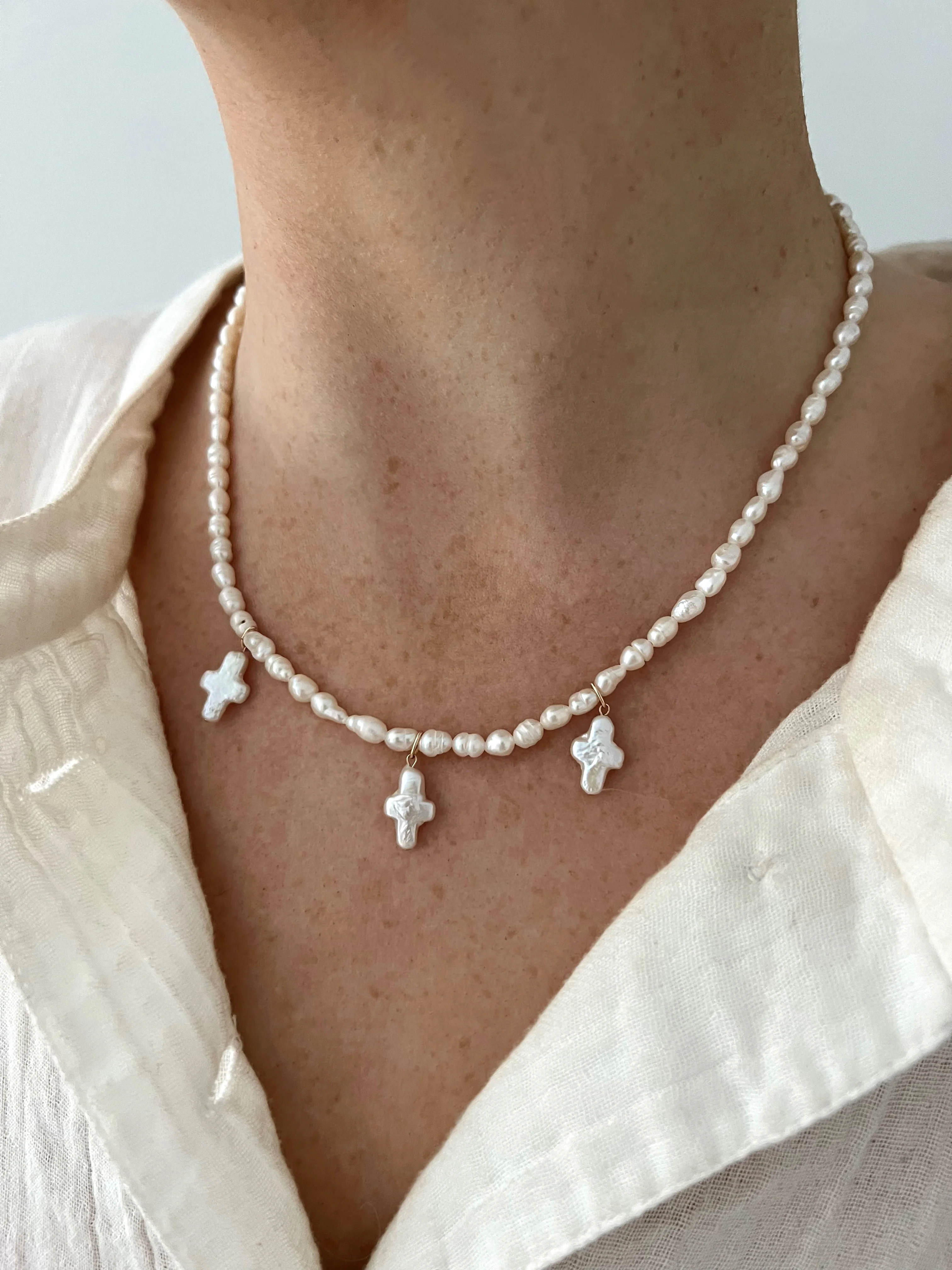 ALL PEARL CROSS NECKLACE - Image 2
