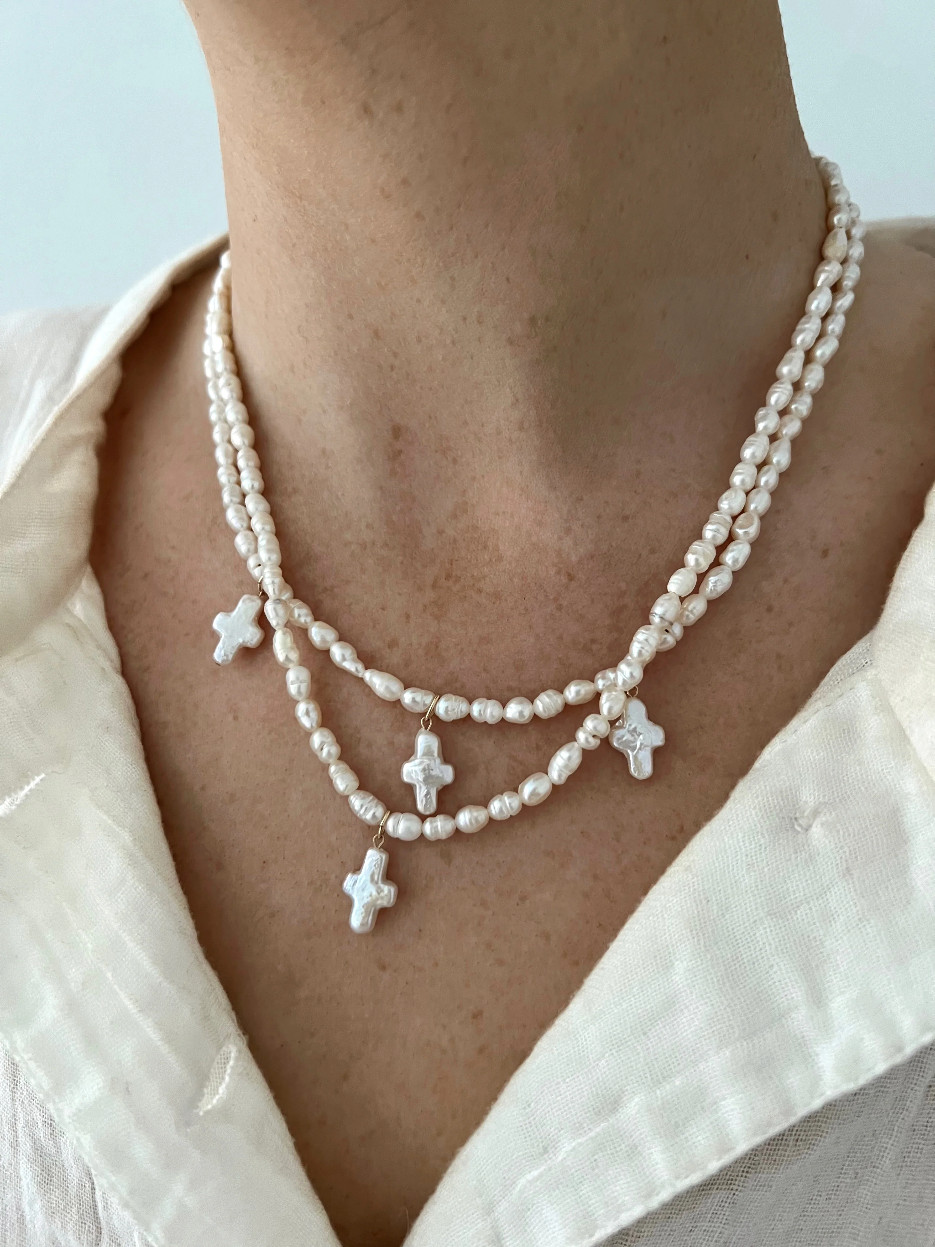 ALL PEARL CROSS NECKLACE - Image 3