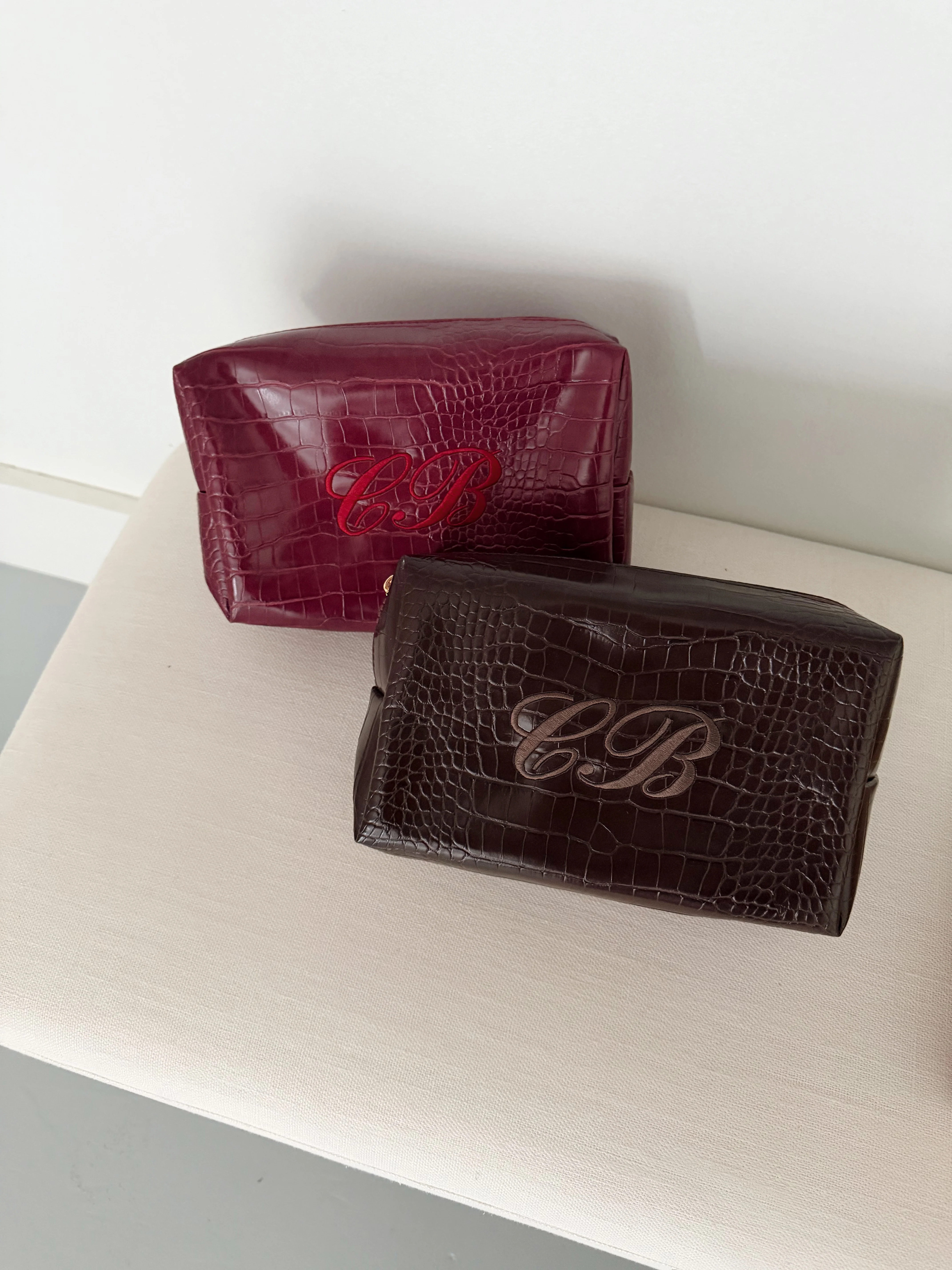 CUSTOM INITIAL POUCH