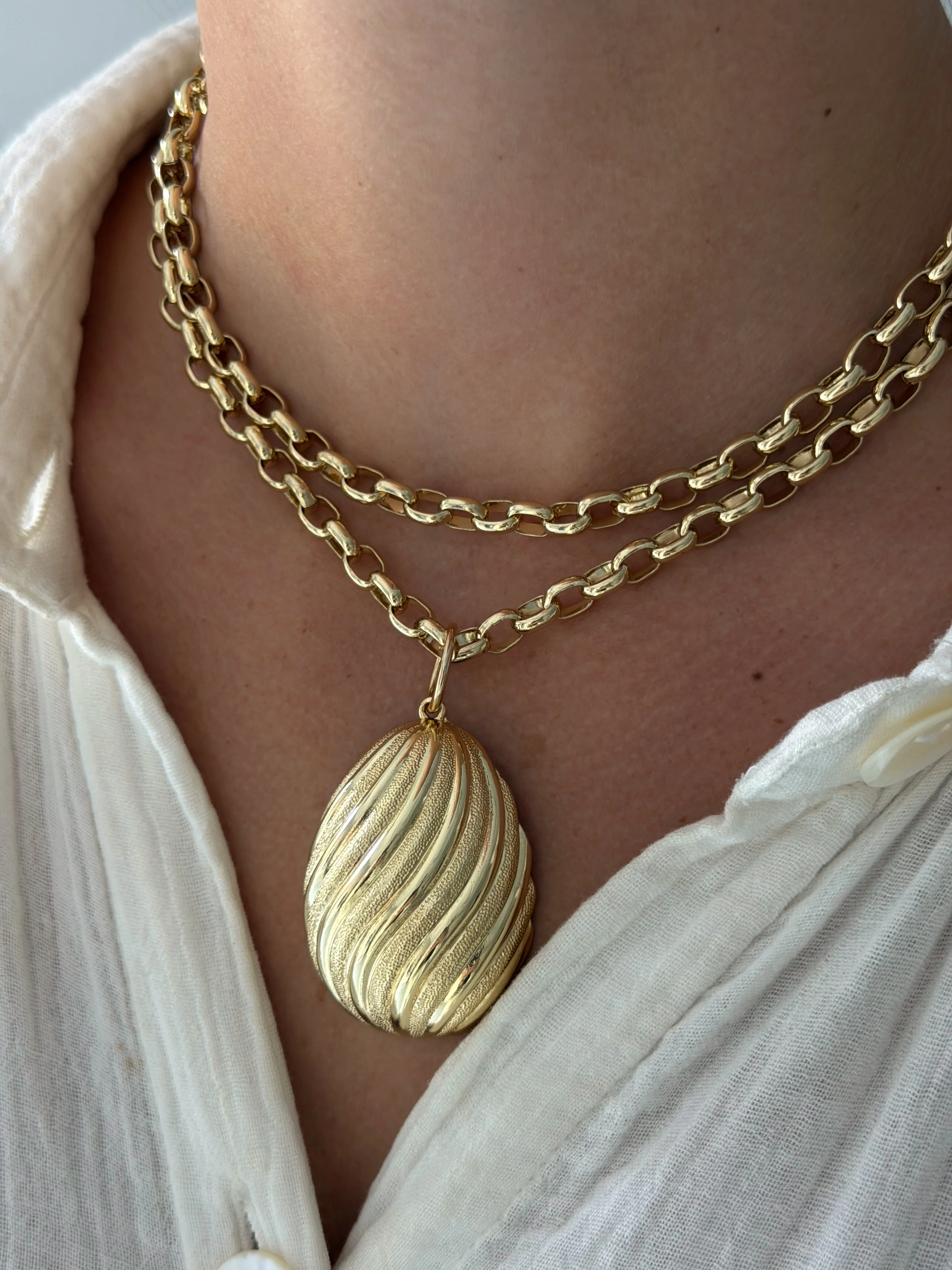 ELEANOR NECKLACE