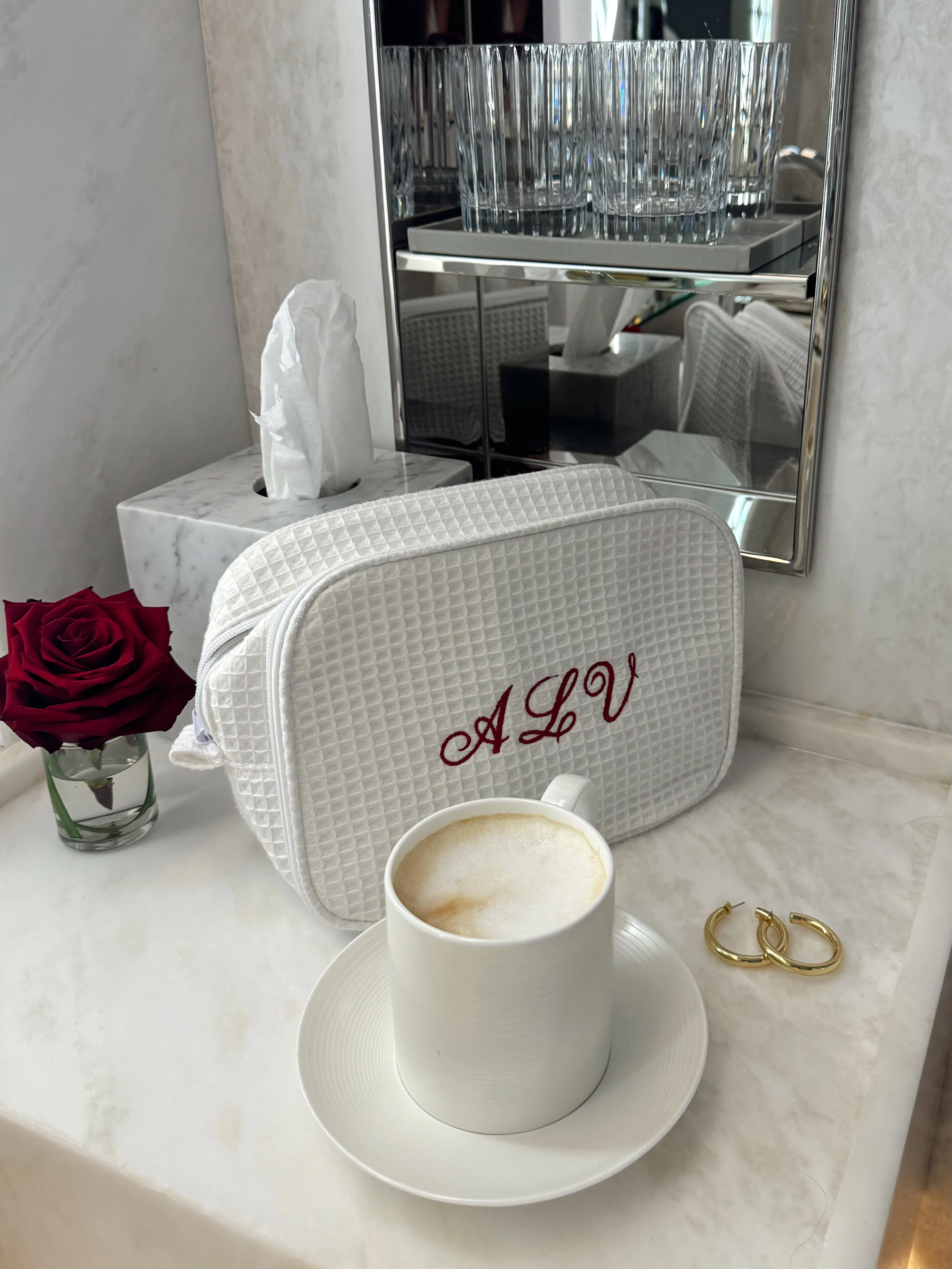 EMBROIDERED CLASSIC TOILETRY POUCH