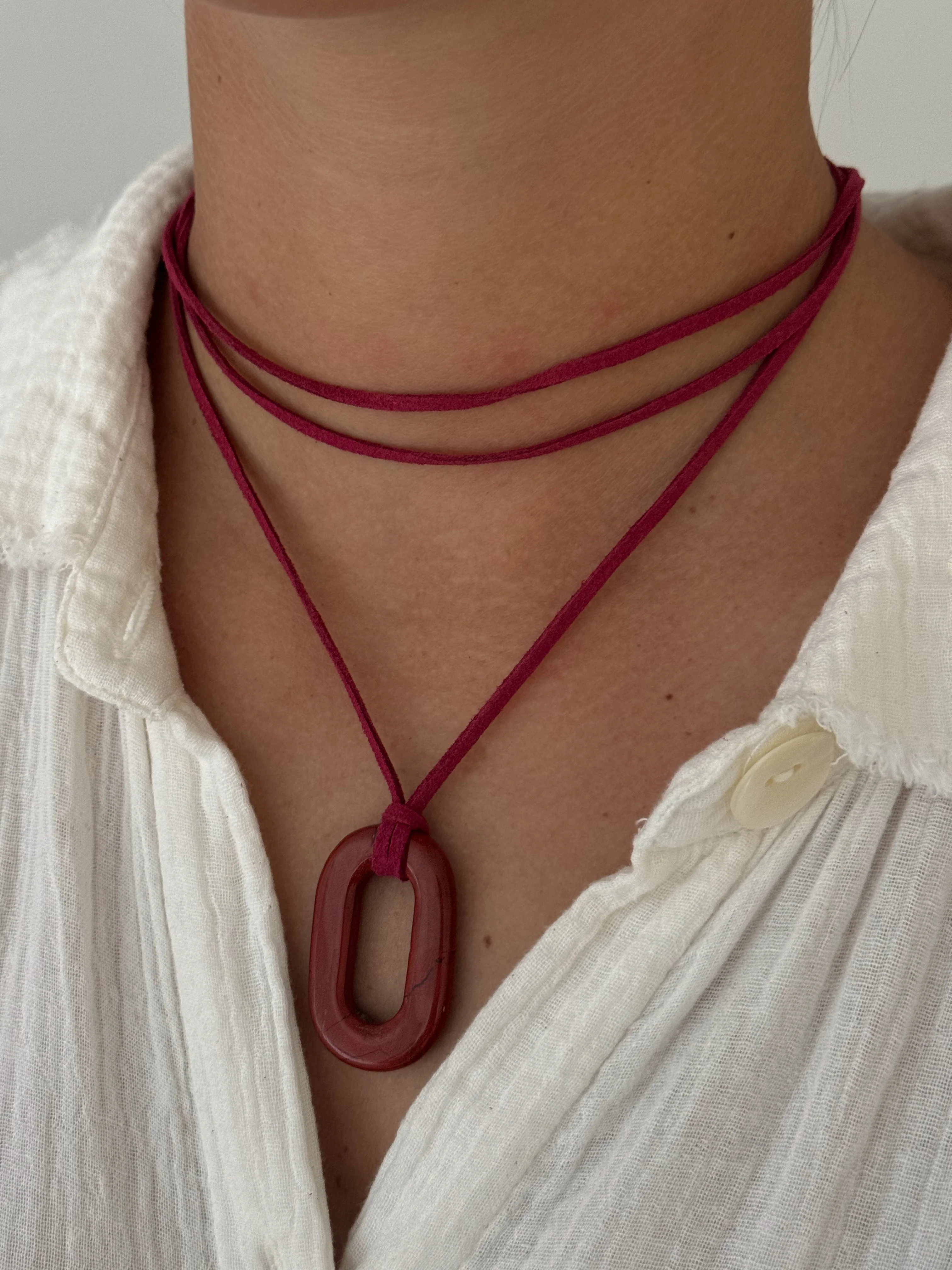STONE ON SUEDE - Image 6