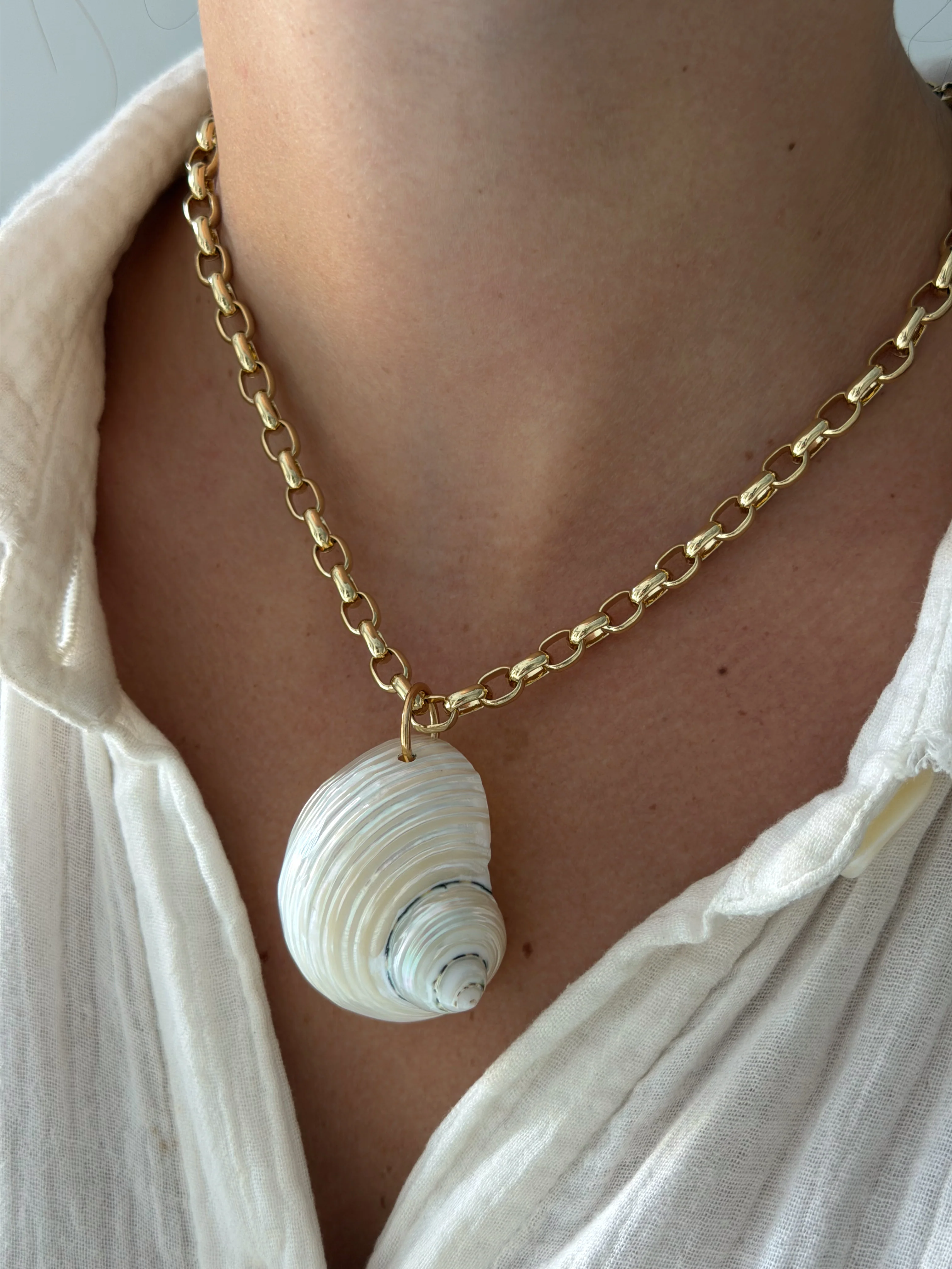 MAXI CHAIN NECKLACE - Image 6