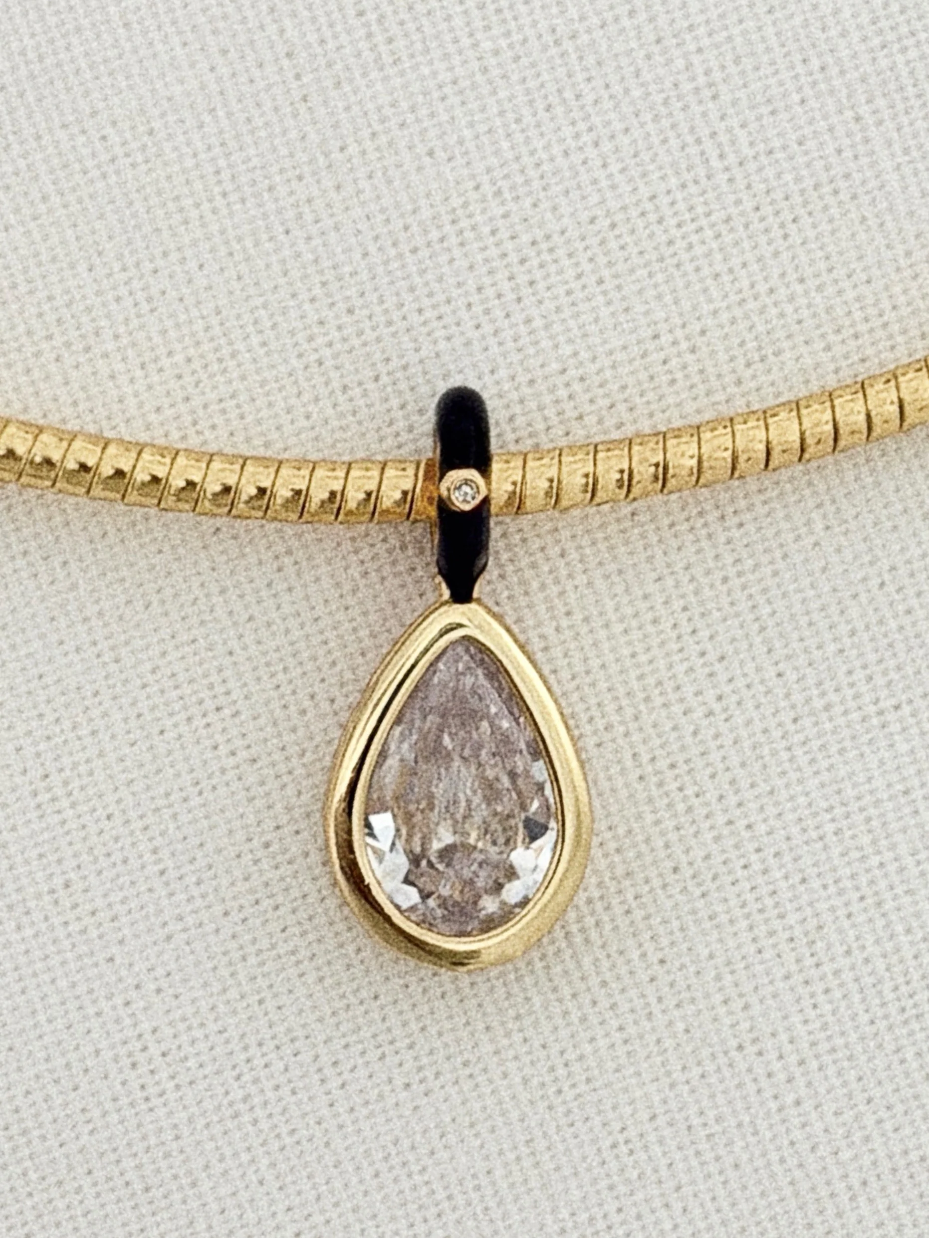 NICKY COLLAR NECKLACE - Image 3