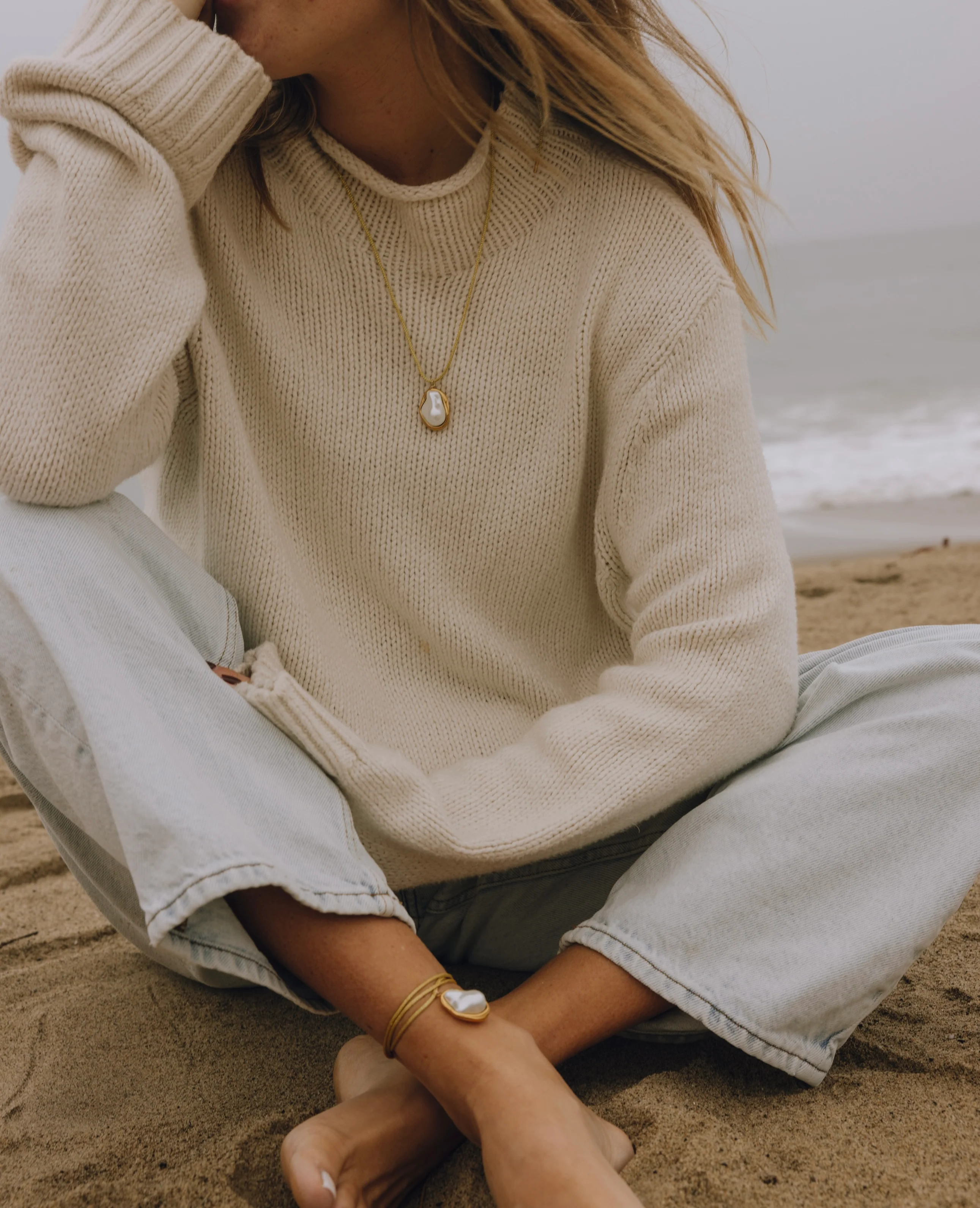 PEARL BEZEL CORD STRAND - Image 4