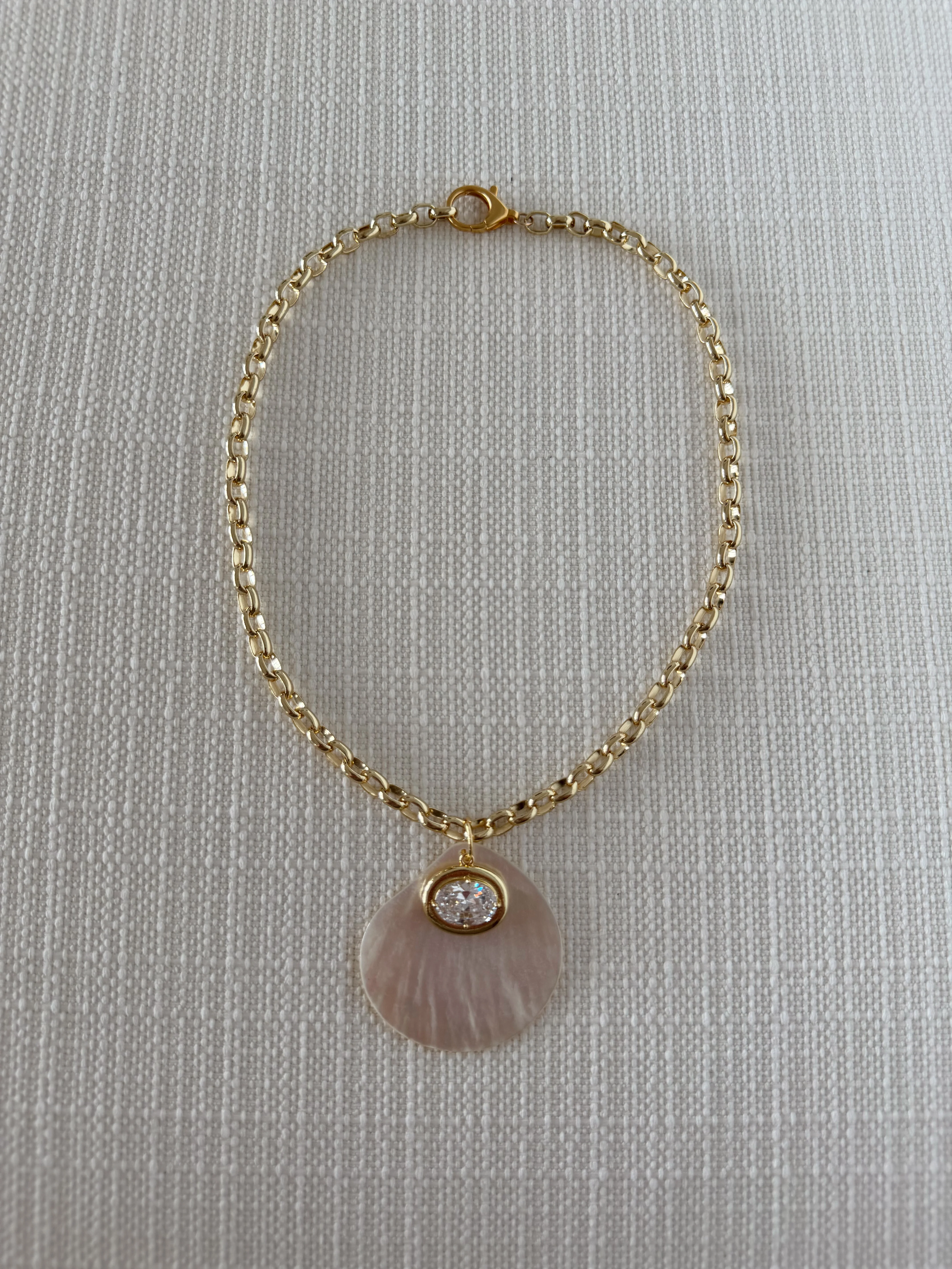 STEPH SHELL NECKLACE - Image 5
